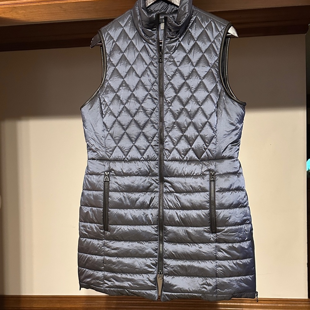 Women's Renuar Quilted Sleeveless Jacket - Gray